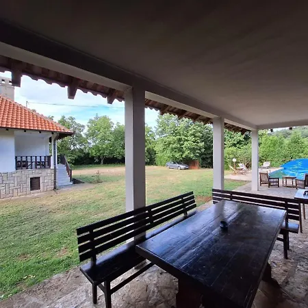 וילה Kosmajski Beg: Vasa Privatna Vikendica Sa Bazenom